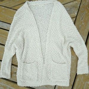 Sweater Size S/M Boyfriend Loose Open Front Cream
